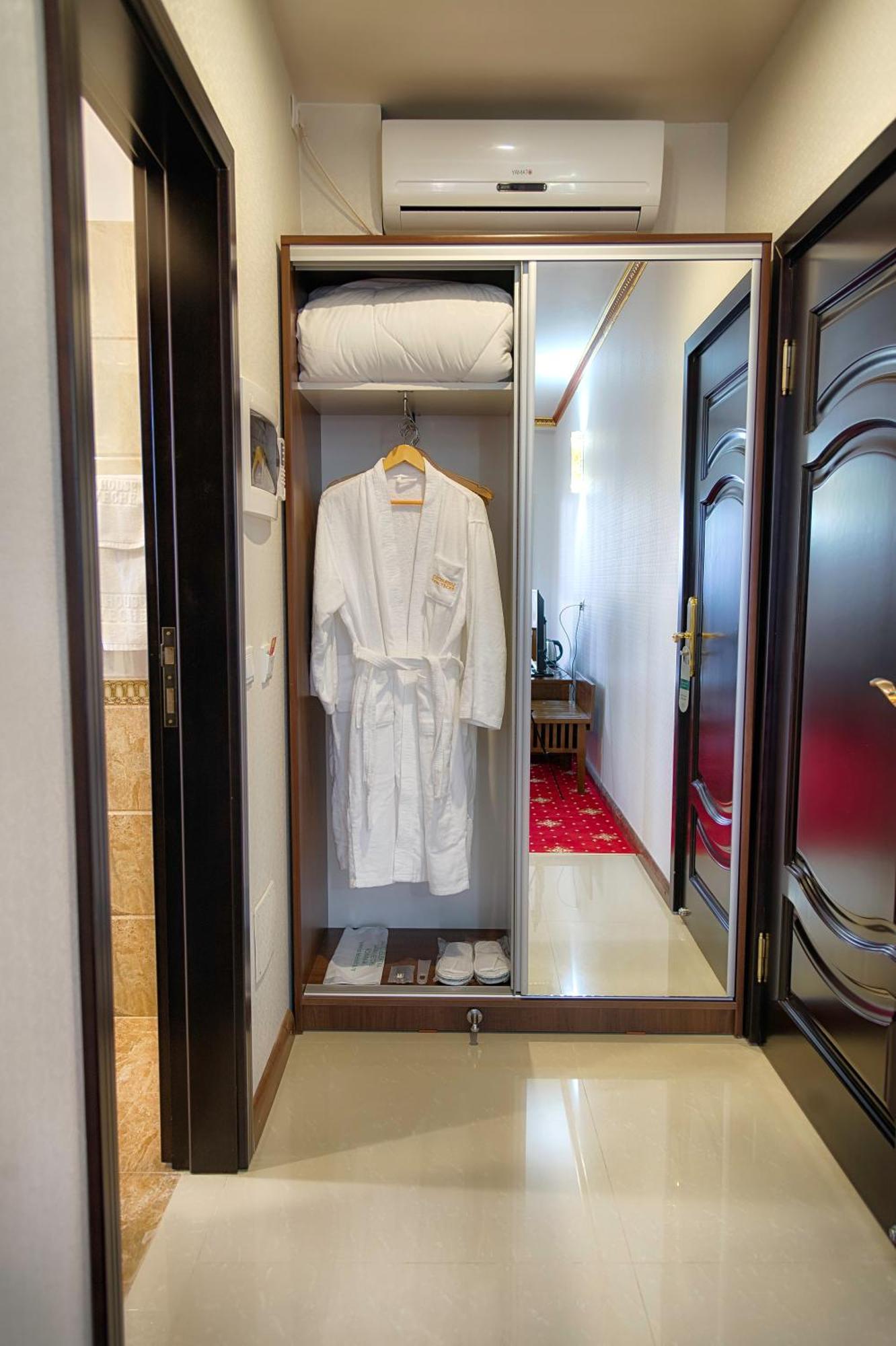 Hotel Elektra Vama Veche Pokoj fotografie